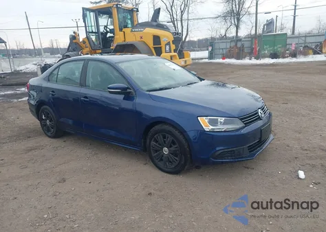 2014 Volkswagen Jetta 1.8T Se from USA, damaged, VIN 3VWD17AJ2EM277572